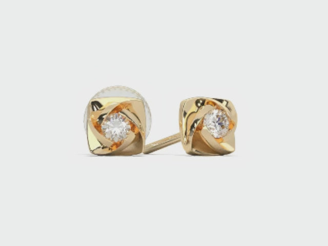 Square Petal 18K Gold Earing