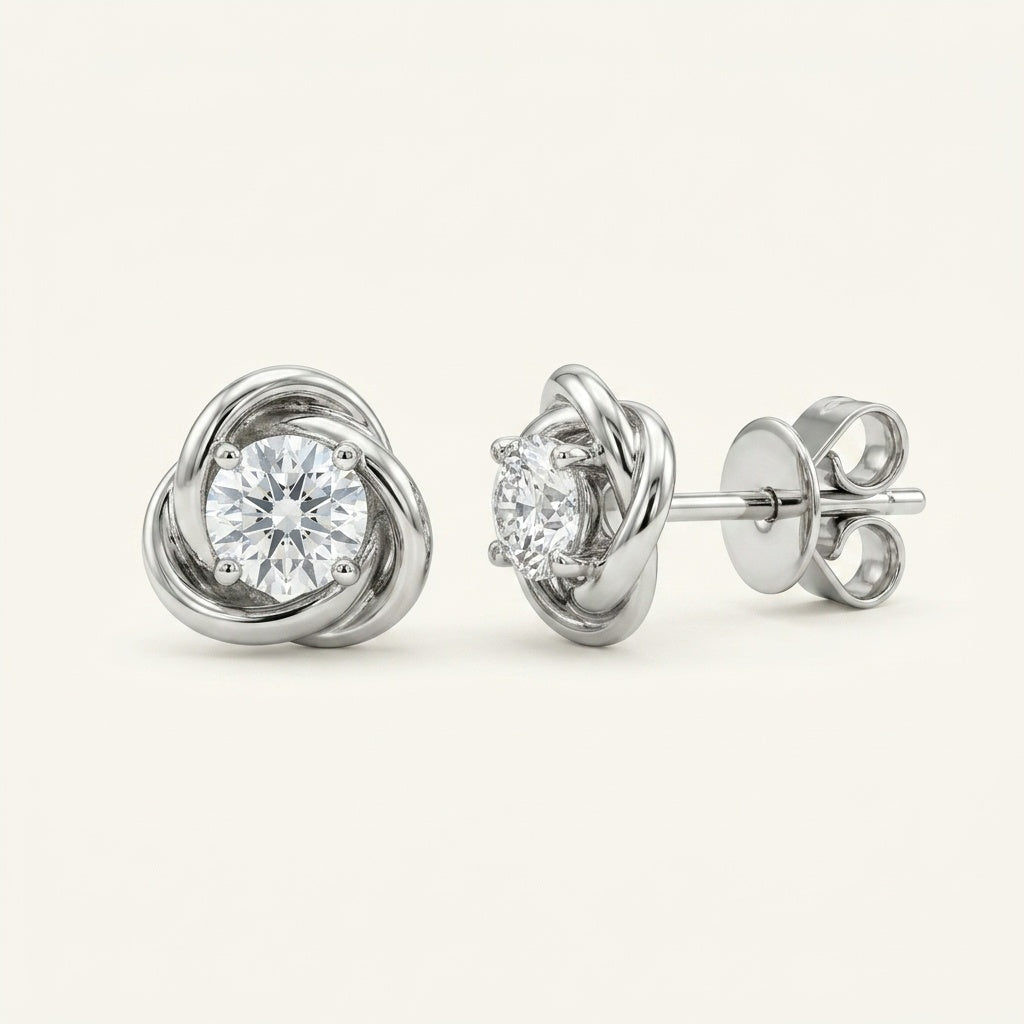 Trinity Interlock 18K Gold Earing