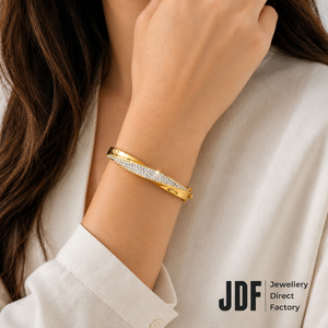 Aurora Twist Bangle with Crystal From Europe