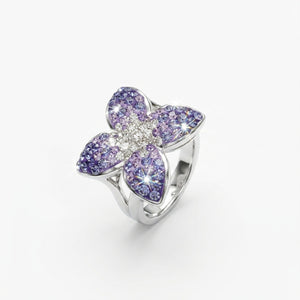 Queen Butterfly Ring with Crystals from Europe