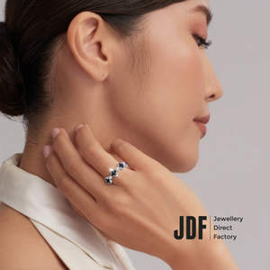Clover Ring with Crystal From Europe