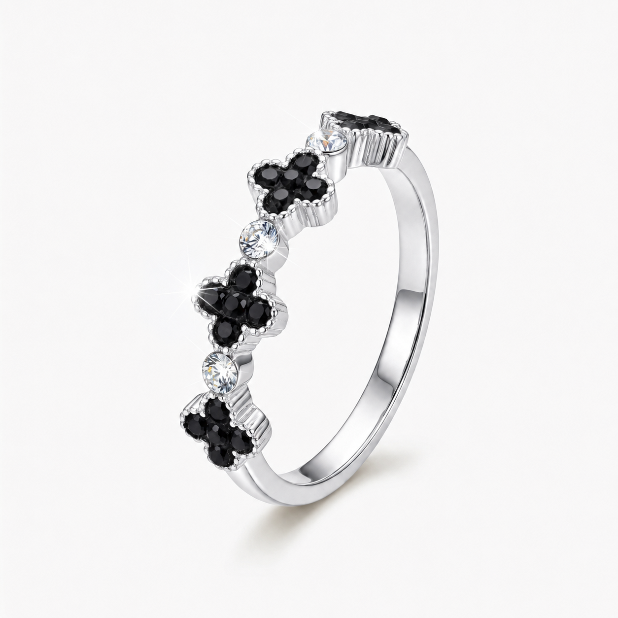Clover Ring with Crystal From Europe