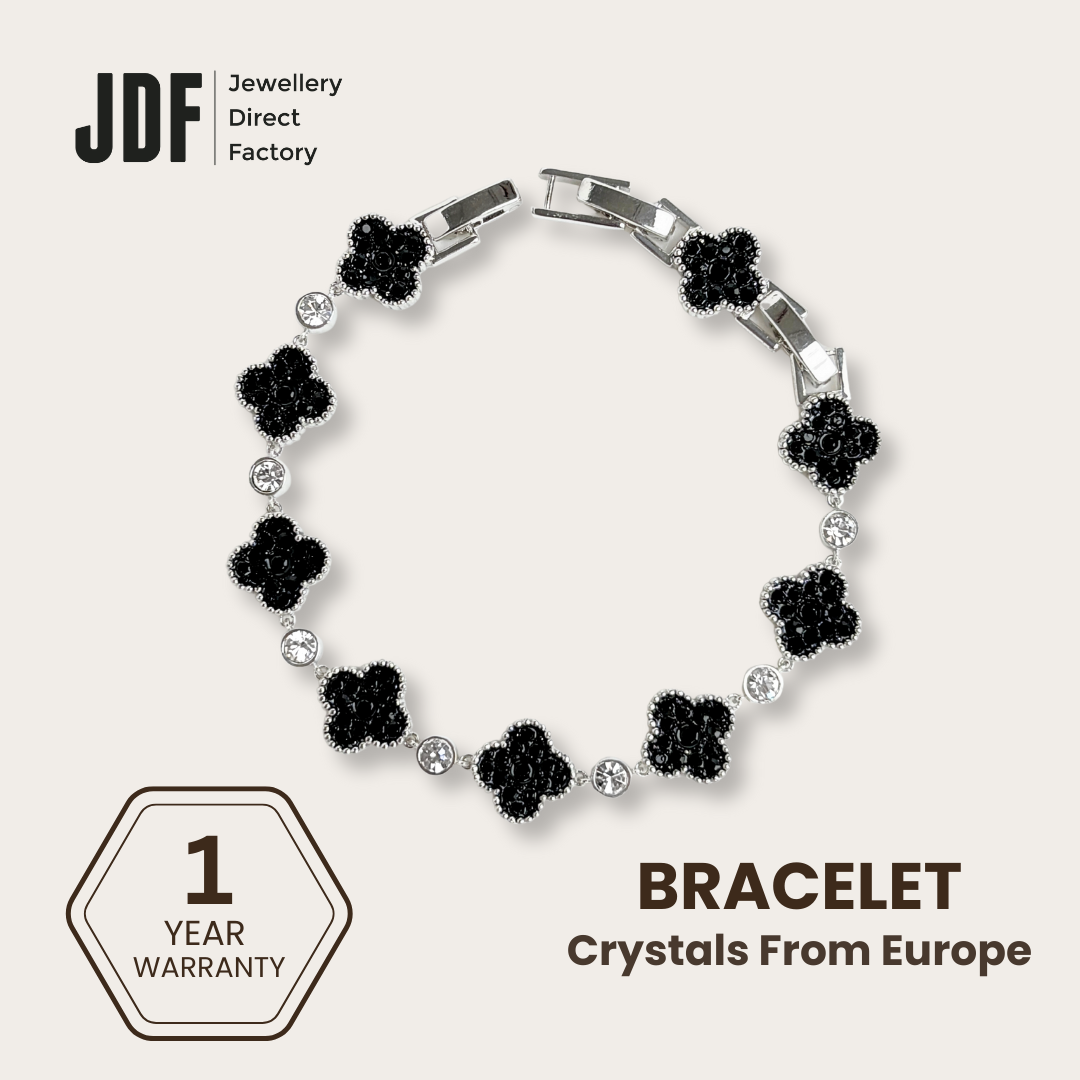 Clover Bracelet with Crystal From Europe