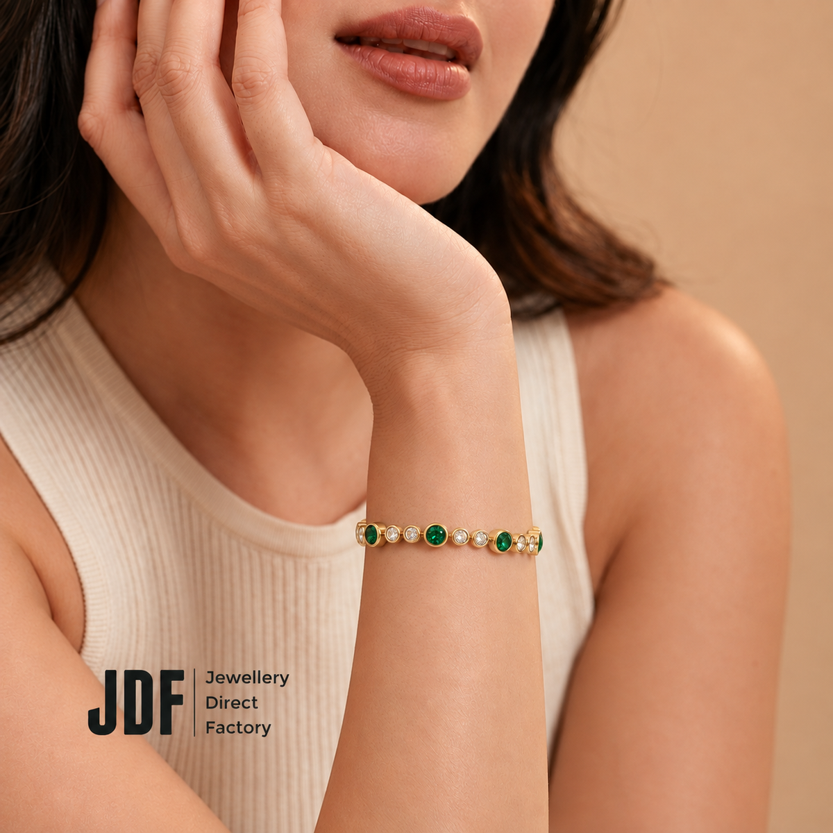 Emylia Minimalist Bracelet with Crystal From Europe