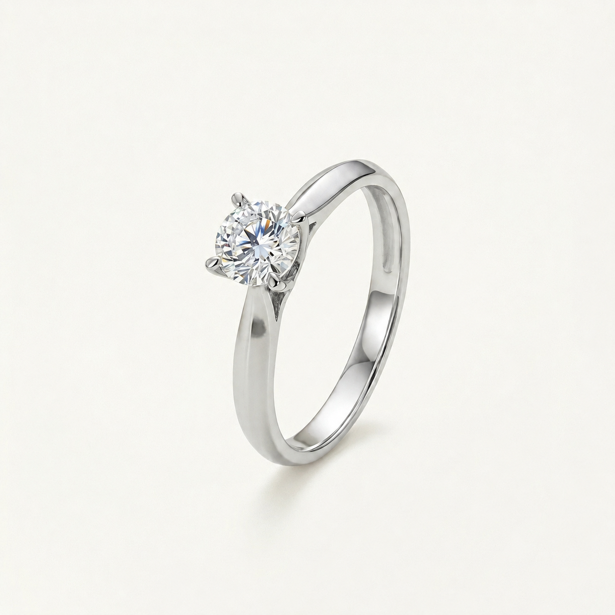 Timeless 4 Prongs Ring