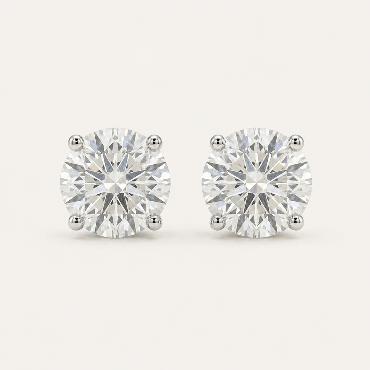 Classic 4-Prong 18K Lab Diamond Earstud