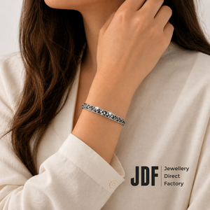 Sparkling European Crystal Bangle