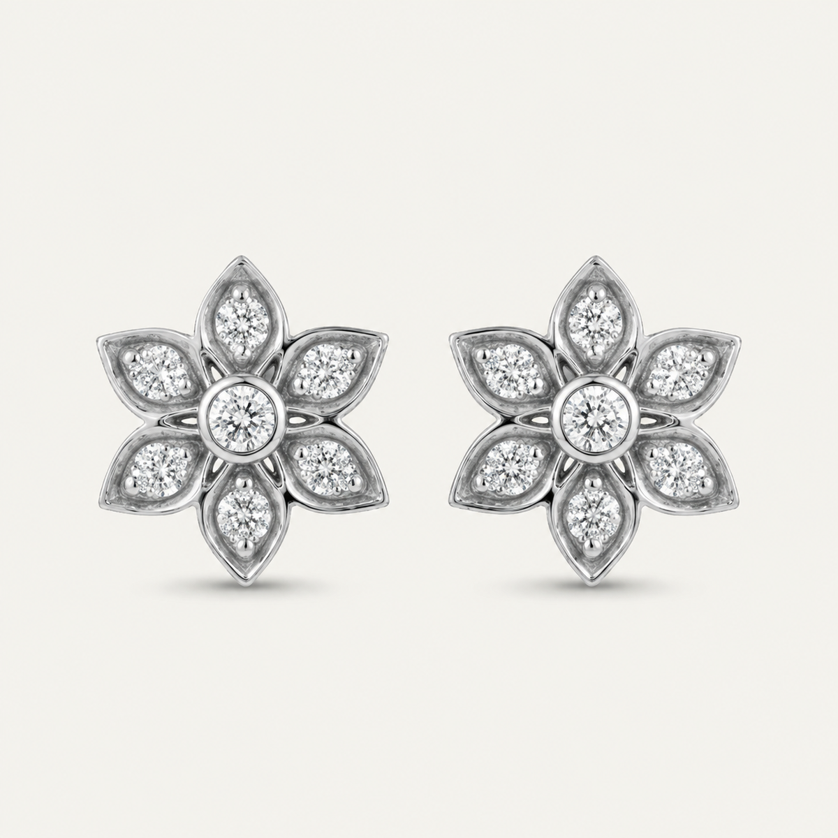 Aura Floral 18k Diamond Earrings