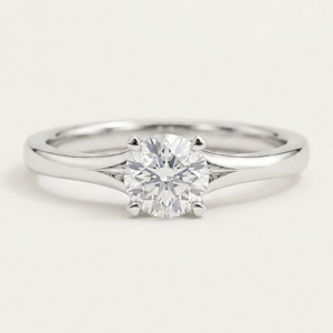 Subtle Heart Prongs Ring