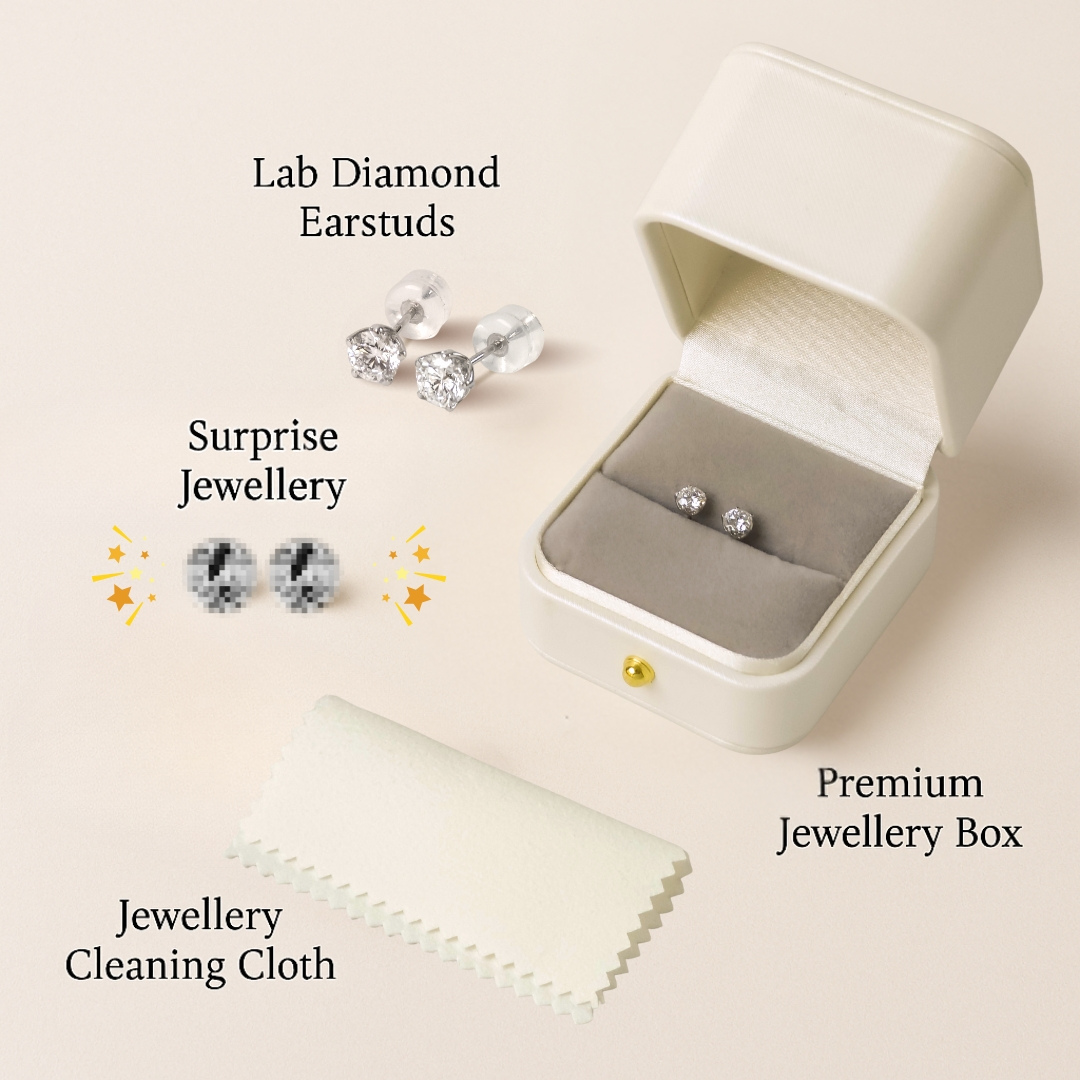 Lab diamond / jewellery box with surprise jewellery and cleaning cloth for the jewellery