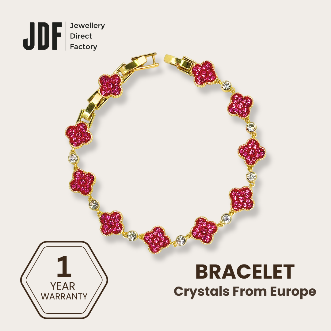 Clover Bracelet with Crystal From Europe