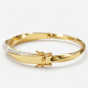 Aurora Twist Bangle with Crystal From Europe