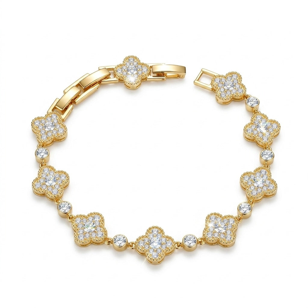 Clover Bracelet with Crystal From Europe
